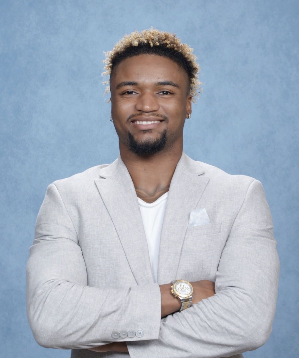 Dez headshot